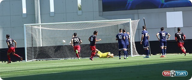 הפנדל של בן שמעון (עודד חסין)